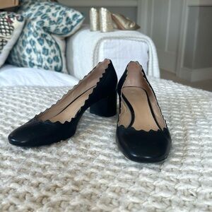 Chloe Lauren scalloped pump size 7